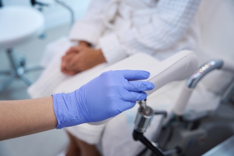 Миллионы заражены, вирус навсегда в организме: все о генитальном герпесе