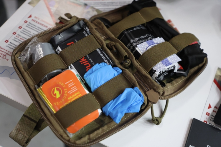 Названы медицинские приборы, которые должны быть в домашней аптечке