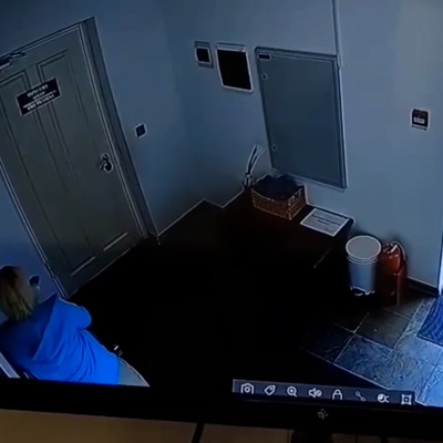 Рудковская показала, как фигуристку Костылеву, предположительно, избивает мать