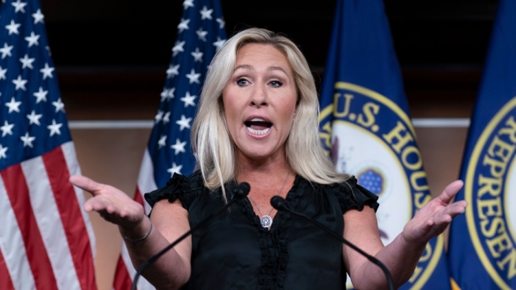 Трамп назвал конгрессвумен Тейлор Грин "разглагольствующей сумасшедшей"