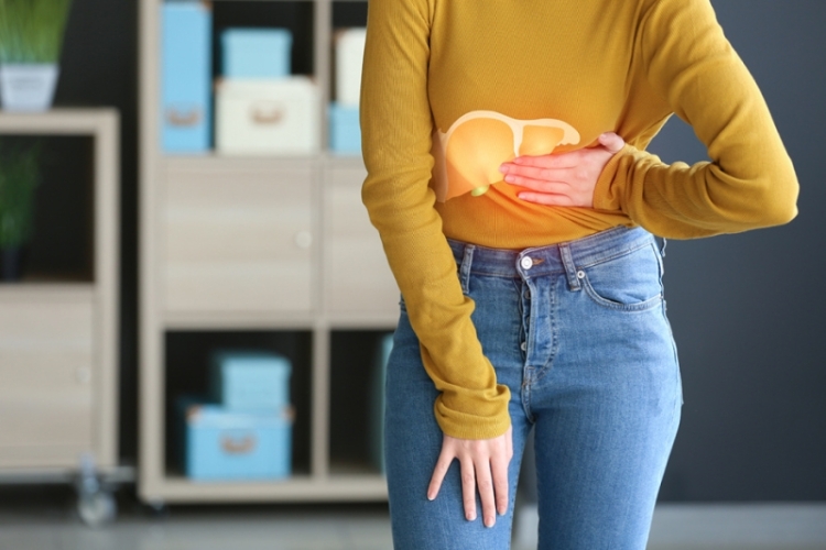 Заражаются почти везде: как не заболеть гепатитом А. Инструкция от врача